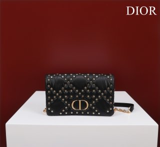 Dior  Dior