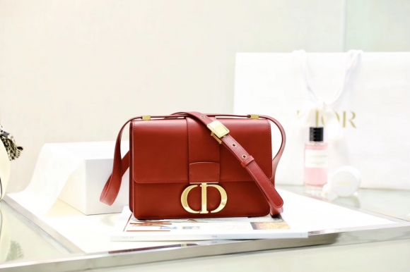Dior  Dior