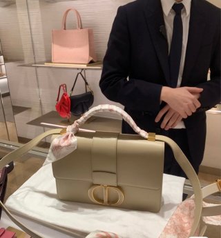 Dior  Dior