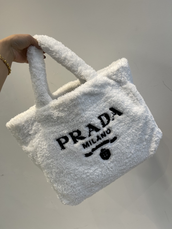 Prada  Prada