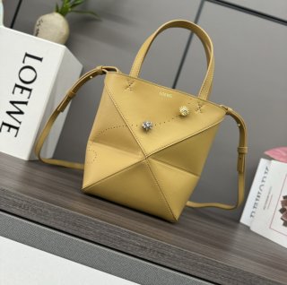 Loewe  Loewe