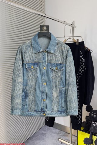 Coats & Jackets  Coats & Jackets