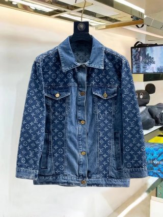 Coats & Jackets  Coats & Jackets