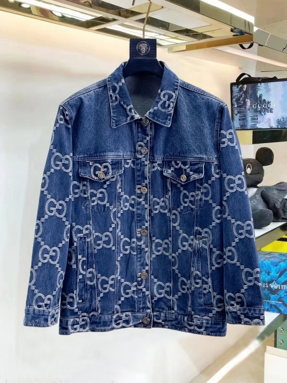 Coats & Jackets  Coats & Jackets