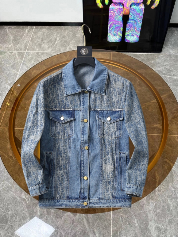 Coats & Jackets  Coats & Jackets