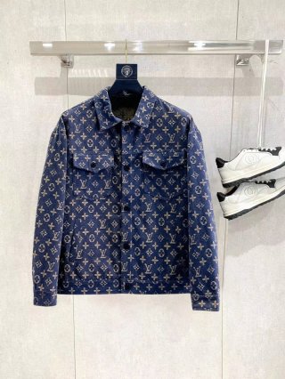 Coats & Jackets  Coats & Jackets