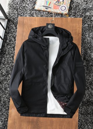 Hoodies & Sweatshirts  Hoodies & Sweatshirts