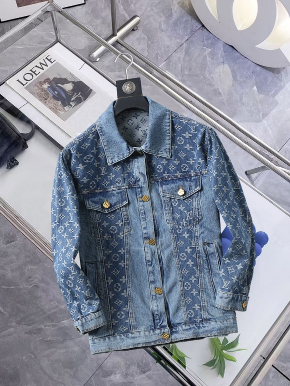 Coats & Jackets  Coats & Jackets