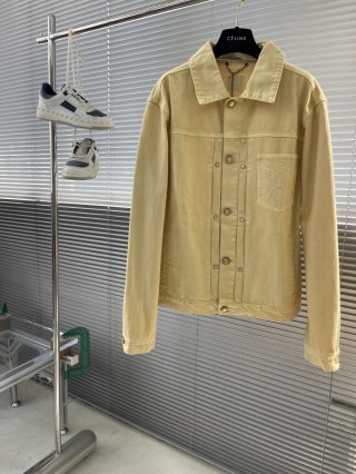 Coats & Jackets  Coats & Jackets