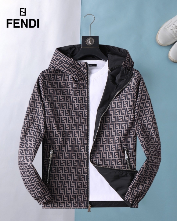 Hoodies & Sweatshirts