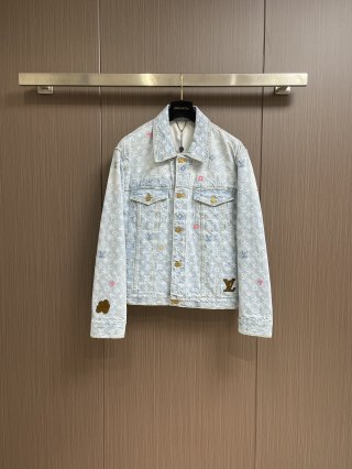 Coats & Jackets Coats & Jackets