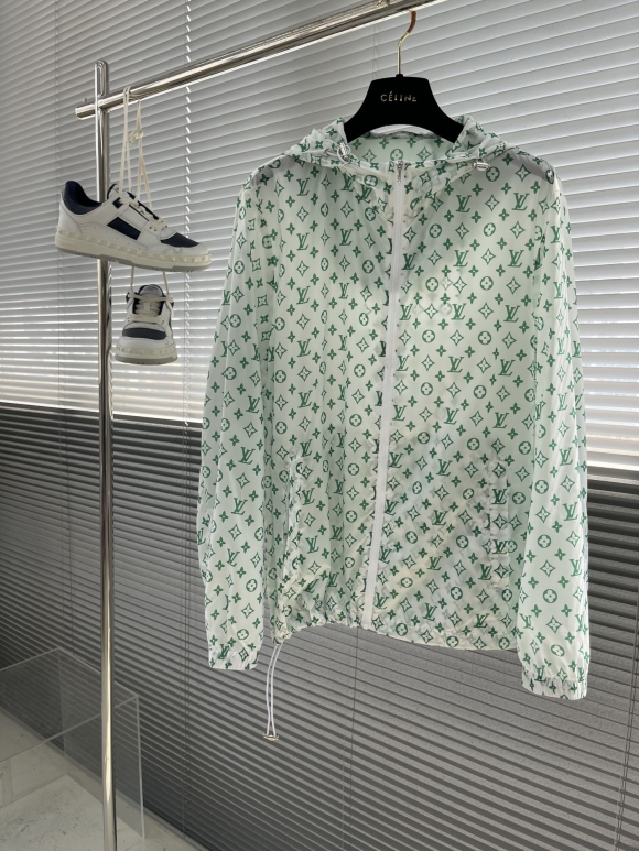 Leisure suit Leisure suit