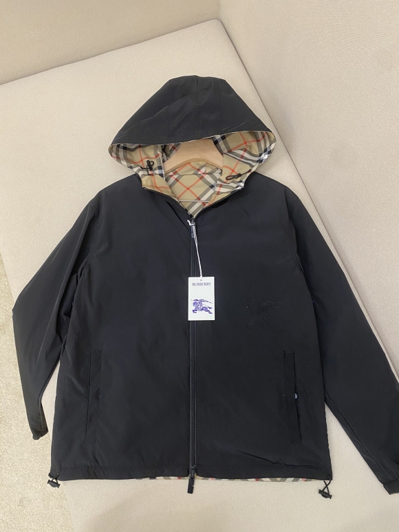 Hoodies & Sweatshirts  Hoodies & Sweatshirts