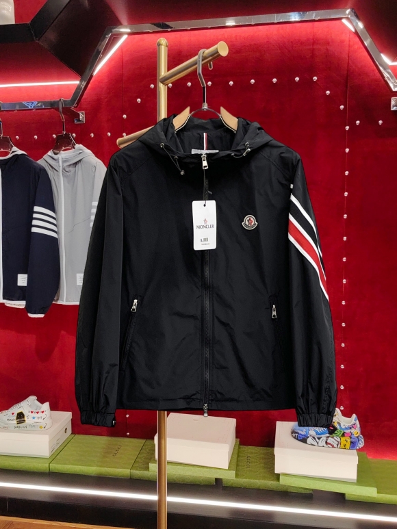 Down Jackets  Down Jackets