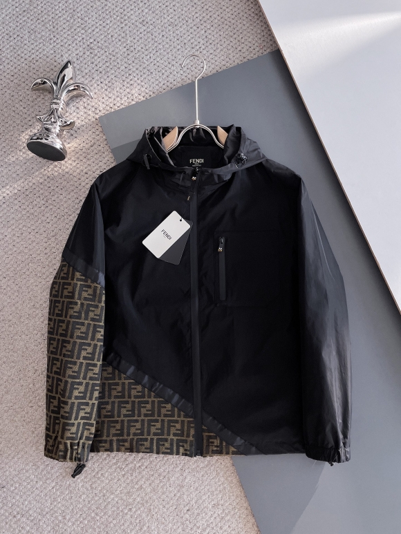 Hoodies & Sweatshirts Hoodies & Sweatshirts