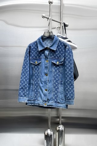 Coats & Jackets  Coats & Jackets