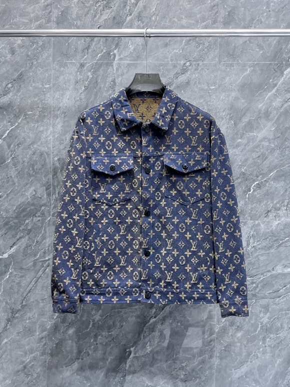 Coats & Jackets Coats & Jackets