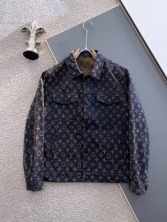 Coats & Jackets  Coats & Jackets