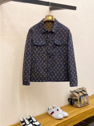 Coats & Jackets  Coats & Jackets