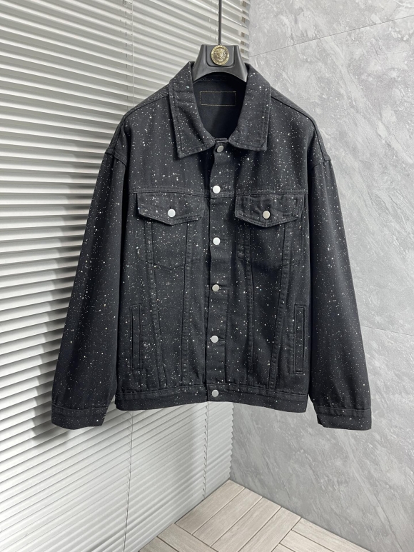 Coats & Jackets Coats & Jackets