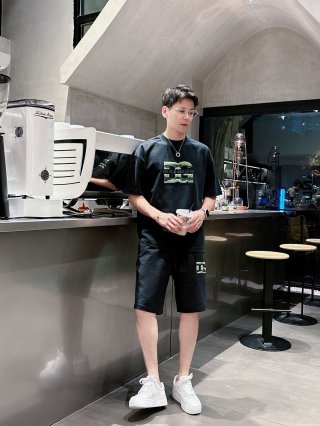 Leisure suit Leisure suit