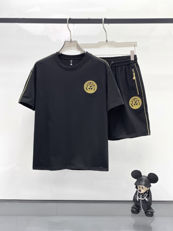 Leisure suit Leisure suit