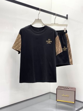 Leisure suit  Leisure suit