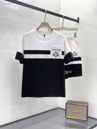 Leisure suit Leisure suit