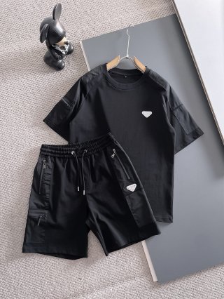 Leisure suit Leisure suit