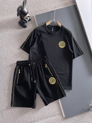 Leisure suit Leisure suit