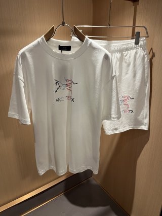 Leisure suit Leisure suit