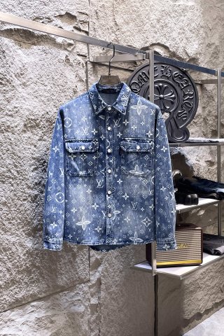 Coats & Jackets  Coats & Jackets