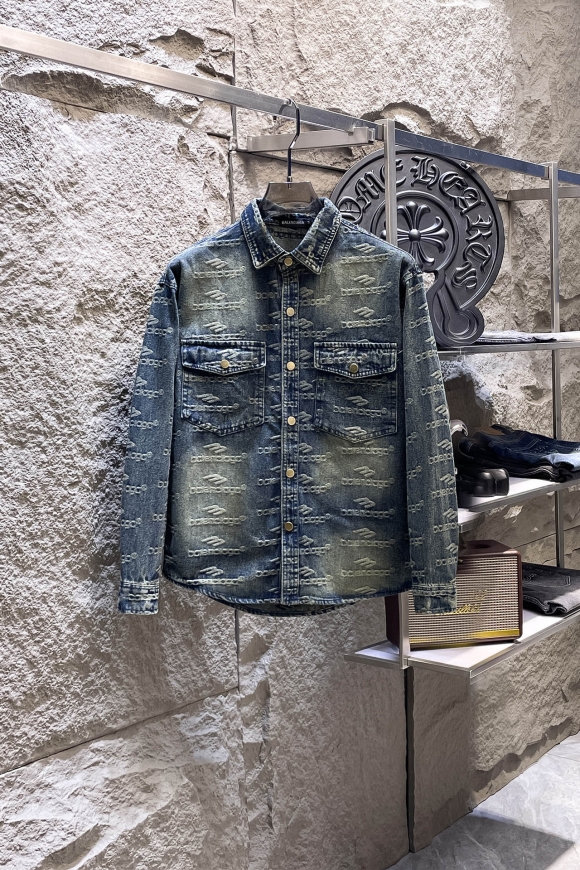 Coats & Jackets Coats & Jackets