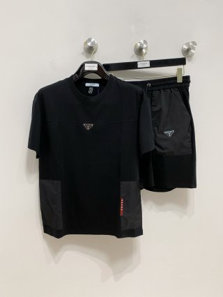 Leisure suit Leisure suit