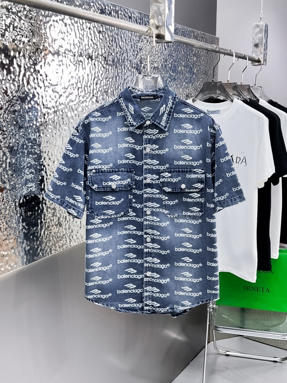 Coats & Jackets  Coats & Jackets