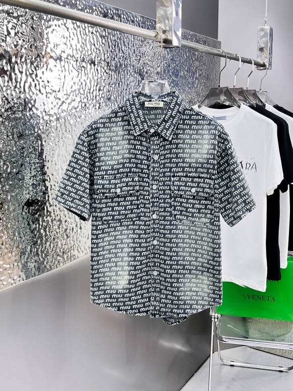 Coats & Jackets  Coats & Jackets