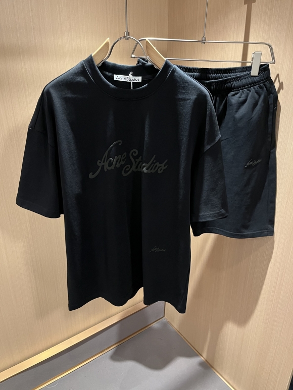 Leisure suit Leisure suit