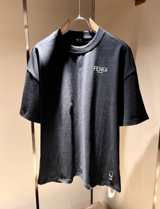 Leisure suit Leisure suit