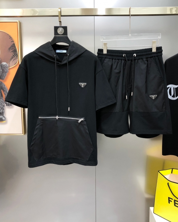 Leisure suit Leisure suit