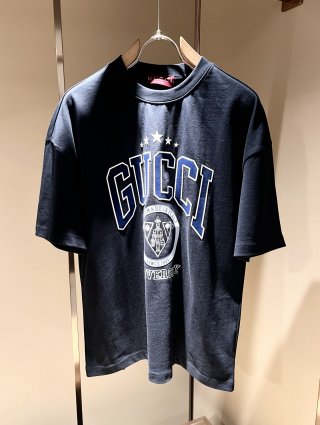 Leisure suit Leisure suit