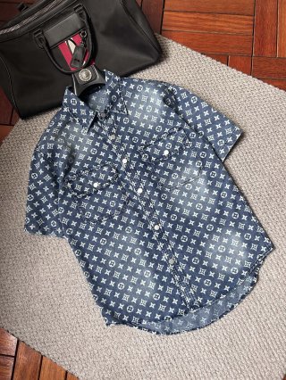 Coats & Jackets  Coats & Jackets