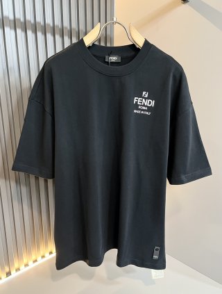 Leisure suit  Leisure suit