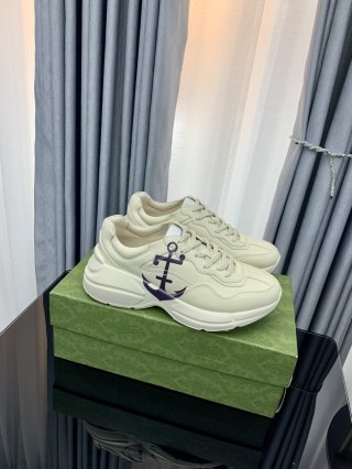 Womens shoes collection