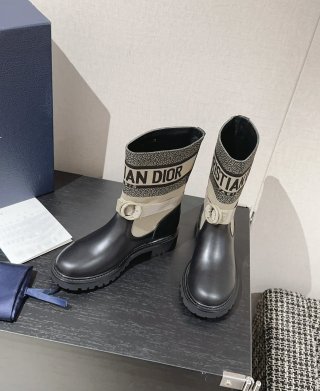 Womens shoes collection Womens shoes collection