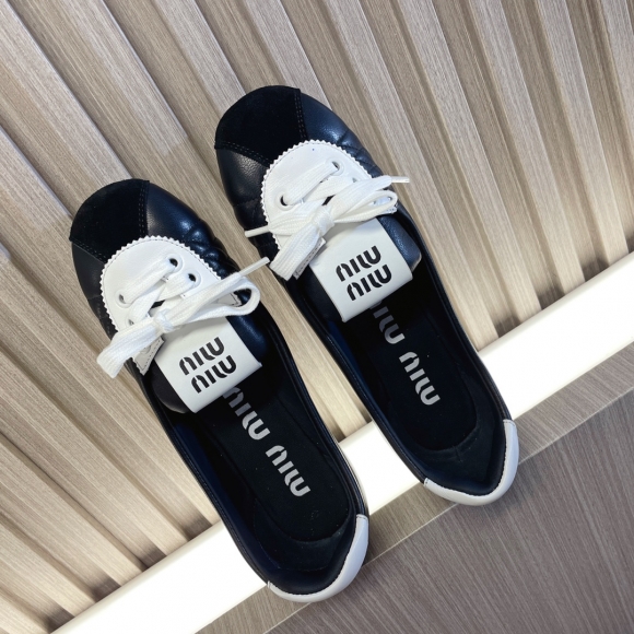 Womens shoes collection