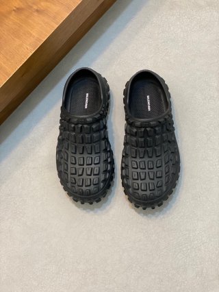 BalenciagaSHOES