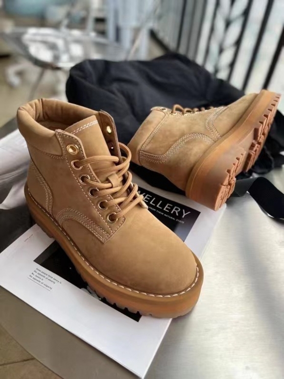 Womens shoes collection Womens shoes collection