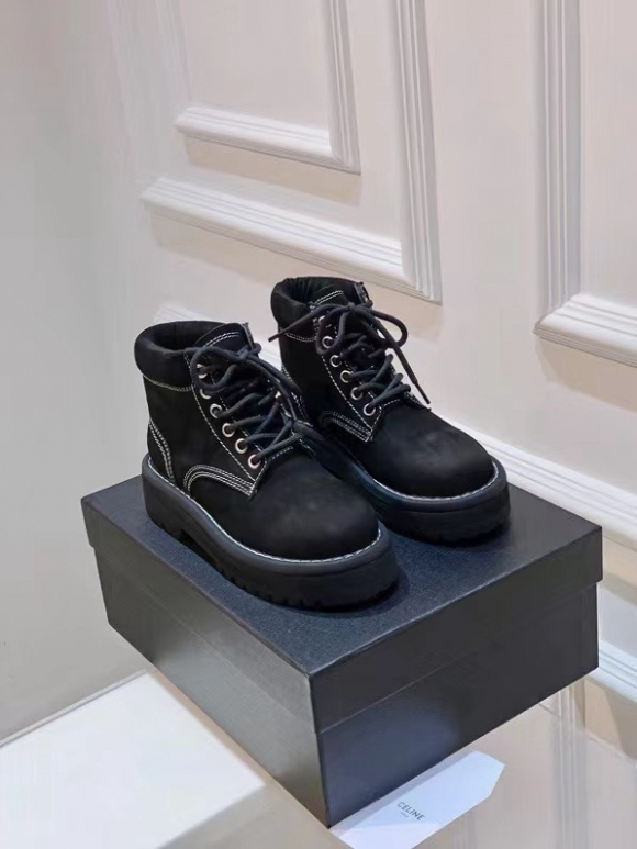 Womens shoes collection Womens shoes collection