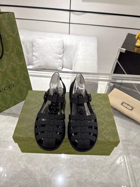 GucciShoes  GucciShoes