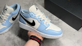 AirJordan1LowSHOES